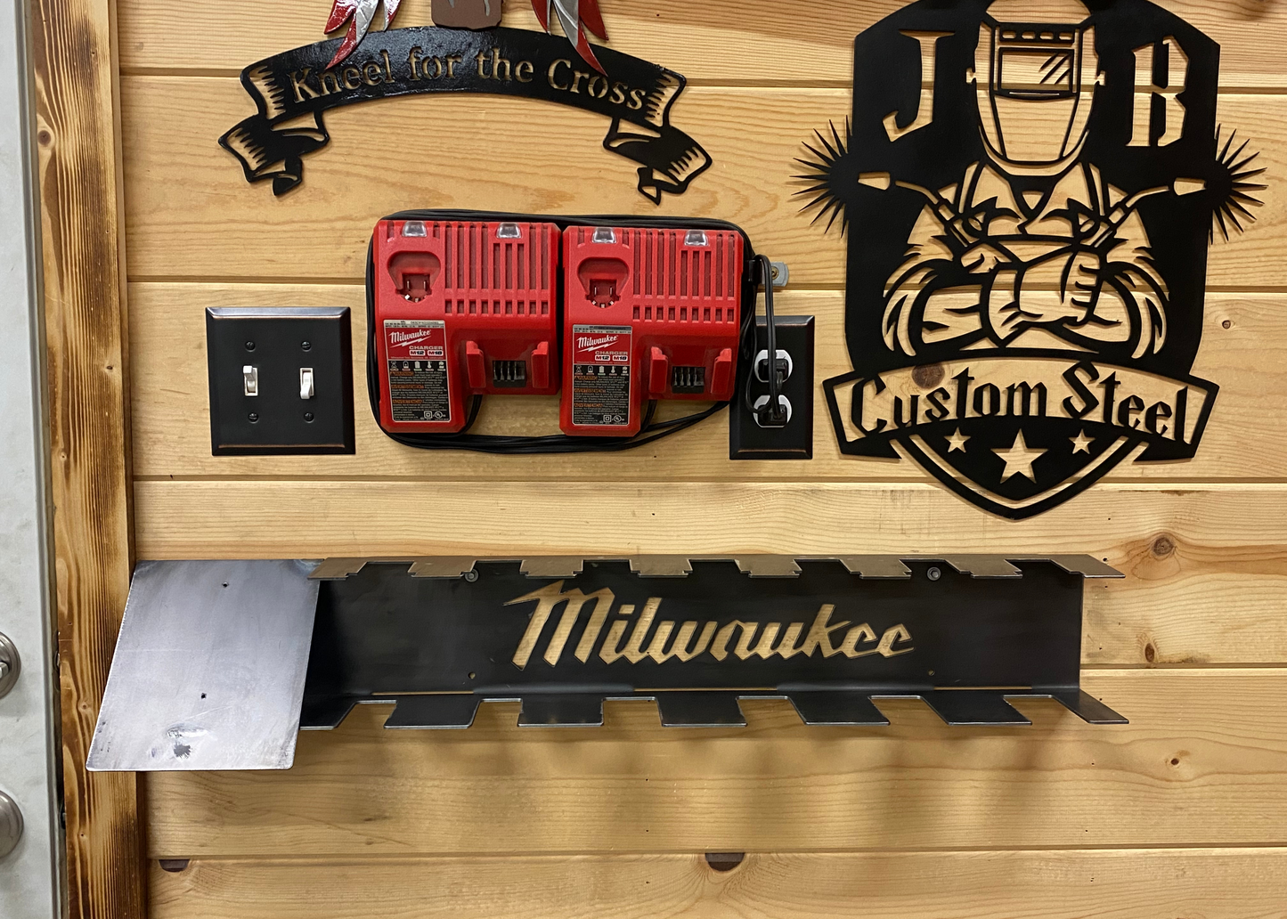 Milwaukee M18 - Charger Tool Battery Holder JB Custom Steel