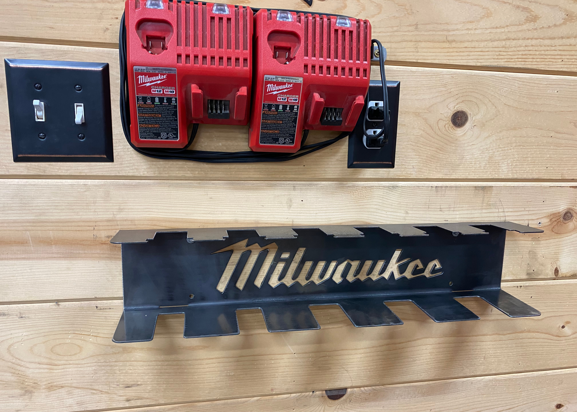 Milwaukee M18 / M12 - 12 Battery Holder / Charging Station – JB Custom Steel